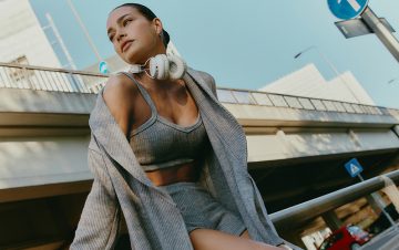 LOUNGEWEAR